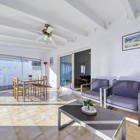 Montgri By Interhome Empuriabrava